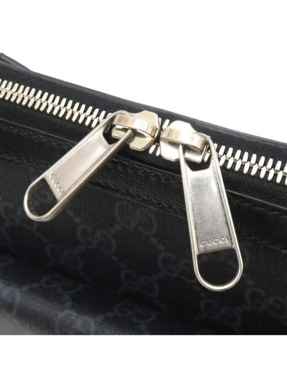 Gucci GG Supreme Wallet